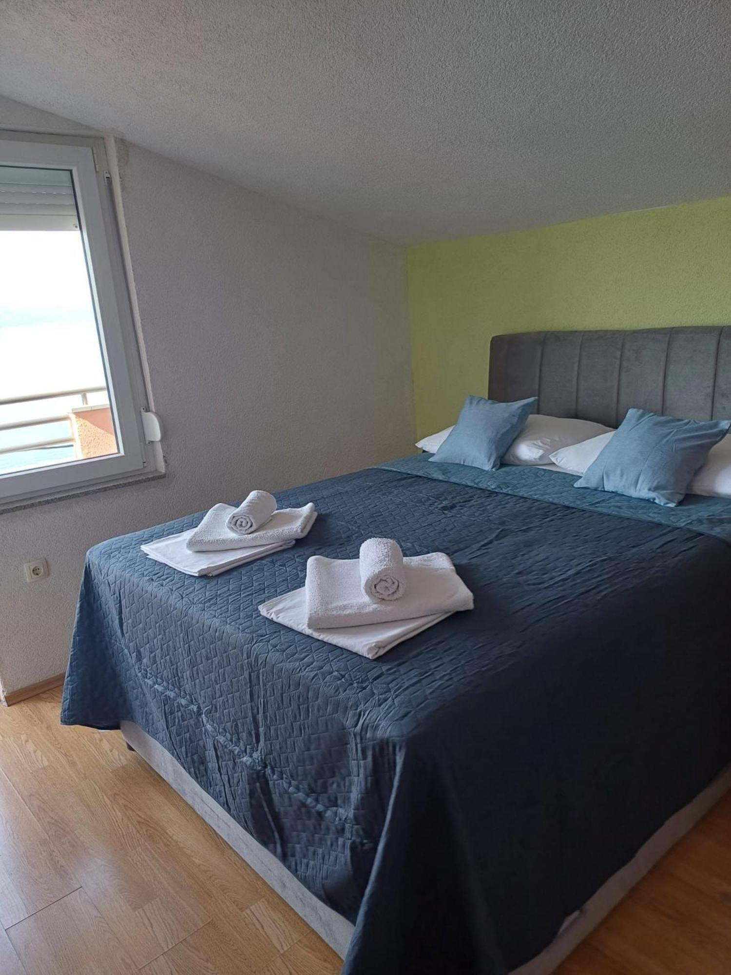 Apartments Galic Pisak Exterior foto