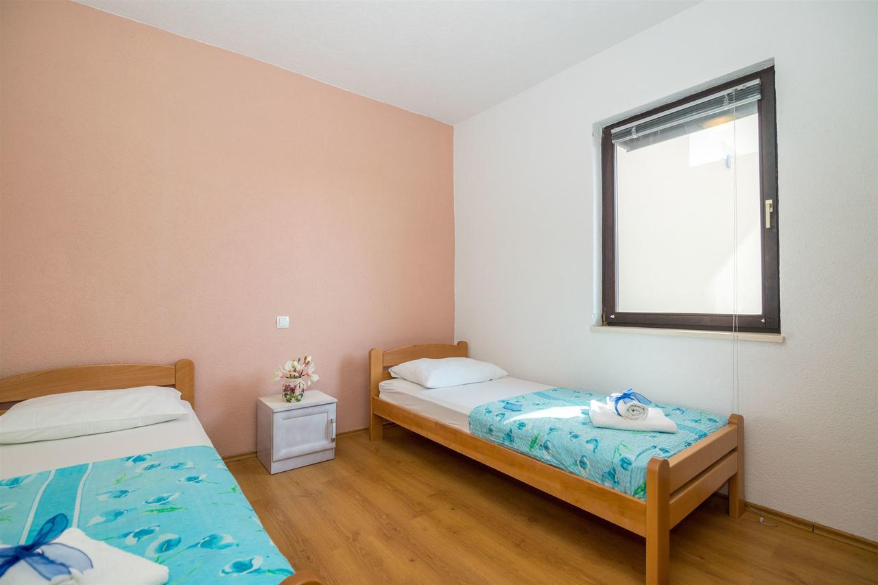 Apartments Galic Pisak Exterior foto