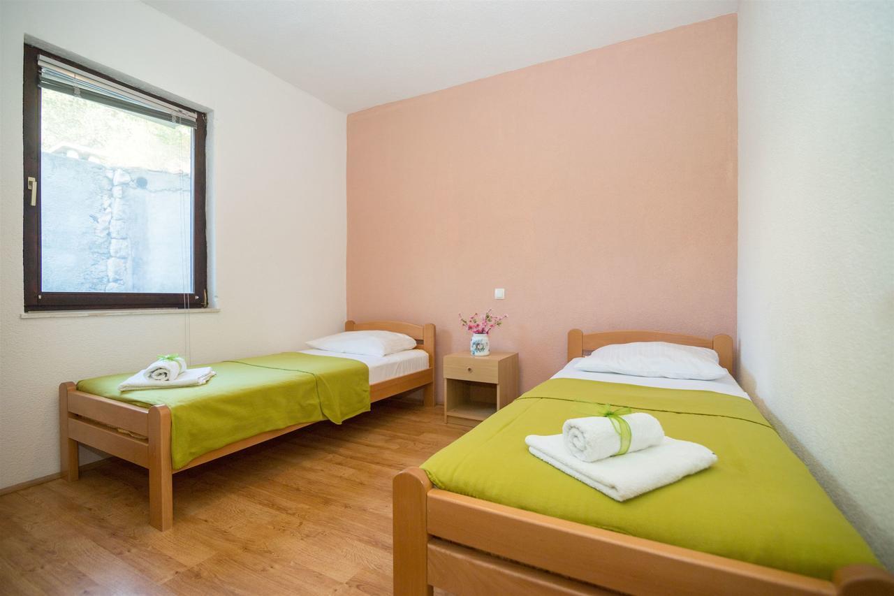 Apartments Galic Pisak Exterior foto